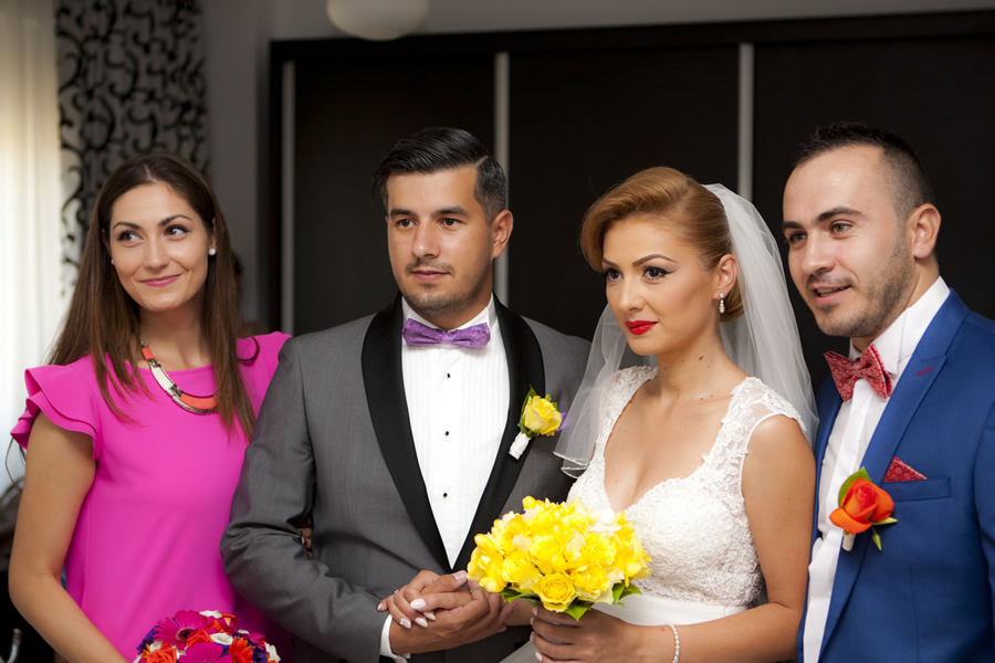 Salon Select